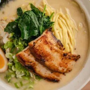 TONKOTSU RAMEN