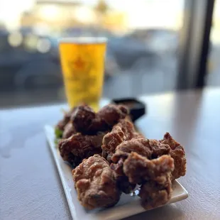 chicken wings and fried chicken, food