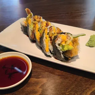 5 piece Spider Roll with deep fried soft-shell Crab, cucumber, avocado, seaweed outside, mayo, eel sauce