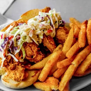 Fried Chicken Po&apos;Boy