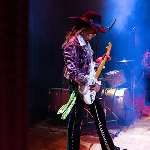 Liquid Sky is a awesome Jimi Hendrix tribute band .