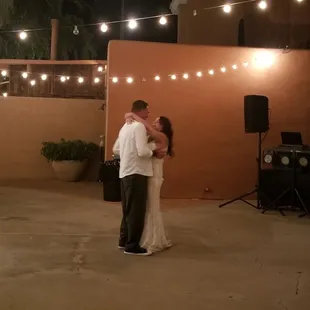 Historic Bates Mansion: best friend&apos;s wedding