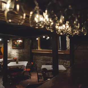 The Tavern at The Buxton Inn
