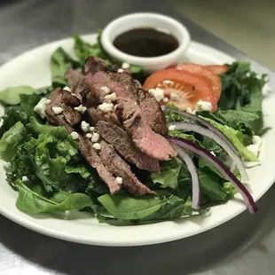 Steak salad