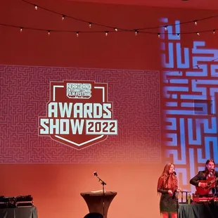 The space offered lighting possibilities and live music