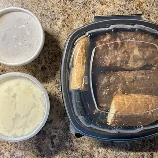Meatloaf dinner with mashed potatoes and gravy