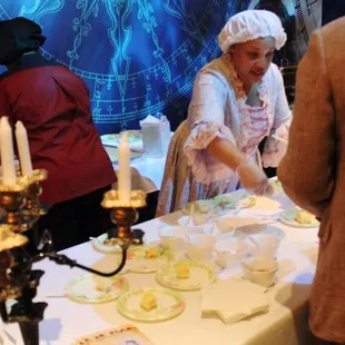 Ms. Mary's Catering serving tasty food.