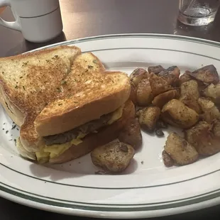 Breakfast sandwich