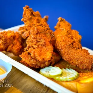 Red's Chicken Tenders Quad