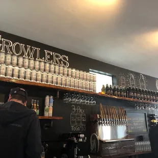 Growlers and Crowlers!