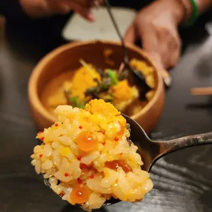 Uni and caviar rice dish