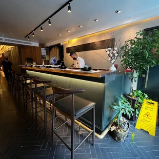 Sushi bar