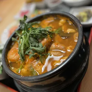 Fish roe soup is spicy!