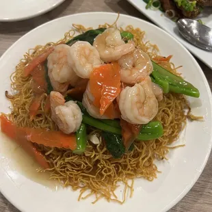 Seafood Chow Mein