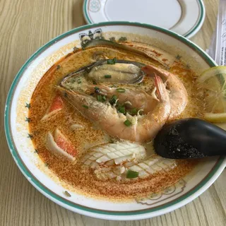 1. Laksa Seafood Noodle Soup