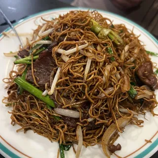 3. Beef Brisket & Beef Tendon Lo Mein