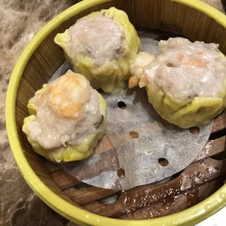 Steamed Pork and Shrimp Dumpling