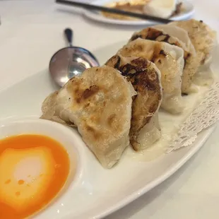 House Special Pan Fried Noodles