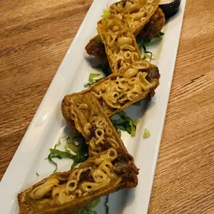 Mac N Cheese Egg Rolls