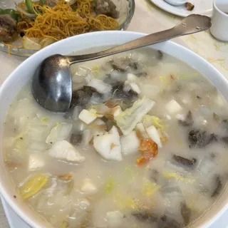 Sizzling Rice Seafood Soup