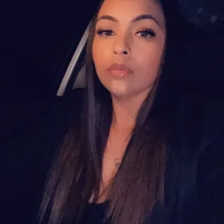 Lindsey H.