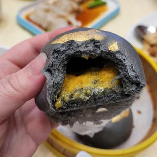 salted egg yolk lava black buns inside
