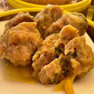 Steamed Beef Balls