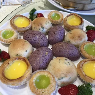 Baked Korean Style Yam Buns Q