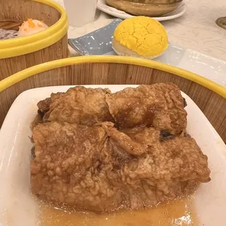 Pork To-Fu Skin Wrap in Oyster Sauce