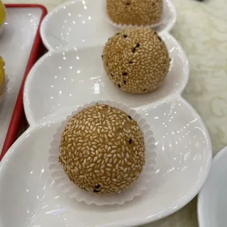 Fried Egg Yolk Lava Sesame Ball