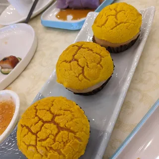 Baked Egg Yolk Lava Bao