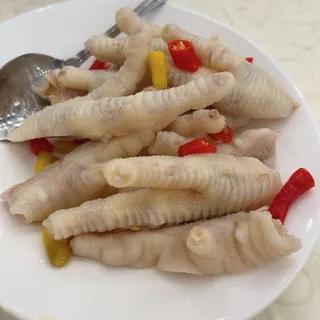 Chilled & Spicy Chicken Feet