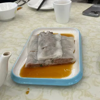 Beef & Bamboo Shoot Rice Noodle Rolls