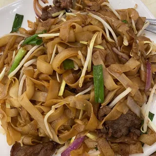 Beef Chow Fun Dry Style