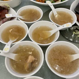 Prok Tripe & Chicken Stew/