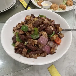 Sauted Beef Cube w/Taro