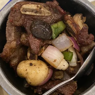 Short Ribs w/Teriyaki Sauce