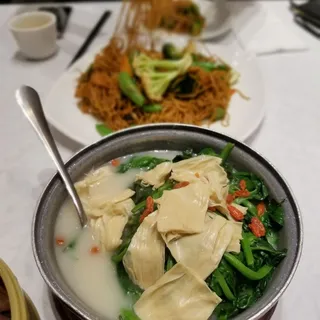 Pea Sprout & Tofu Skin in Broth