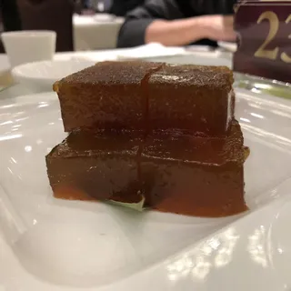 Pan-Seared Water Chestnut Cake