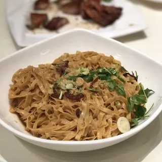 Supreme Soy Sauce Lo Mein w/Shallot