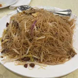 Sauteed Vermicelli w/Minced Beef in XO Sauce XO