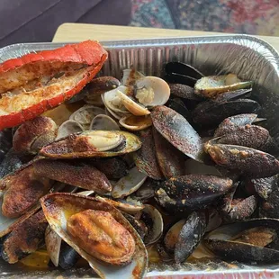 Seafood feast for Mother&apos;s Day!