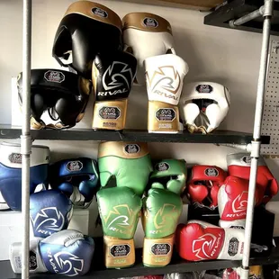 RIVAL Boxing Professional 100 Series