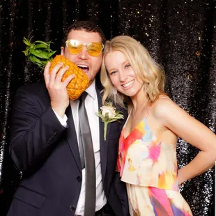 HNL Photobooth Company is Hawaii's leading modern and professional photo booth/360 video experience. 
http://www.hnlphotoboothco.com