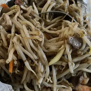 So much bean sprouts, u thieves!!!!!!!!!