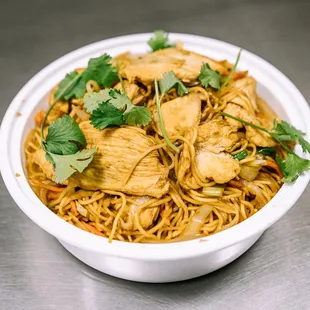 Chicken Lo Mein