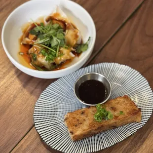Radish cake and spicy wonton