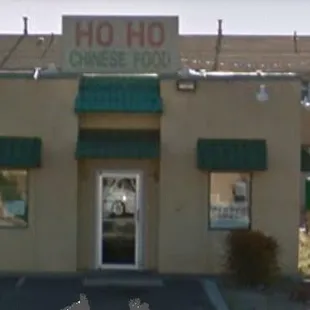the front of the restaurant