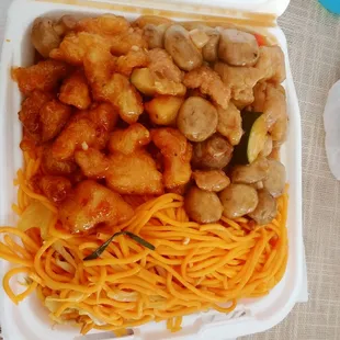 Orange chicken, mushroom chicken, lo mein. So good!