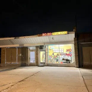 Little storefront on Main Street